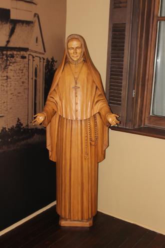 Brunner statue of Philippine on the "front porch", Academy of the Sacred Heart