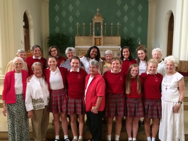 Duchesne Student Council and Sisters of the Society of the Sacred Heart