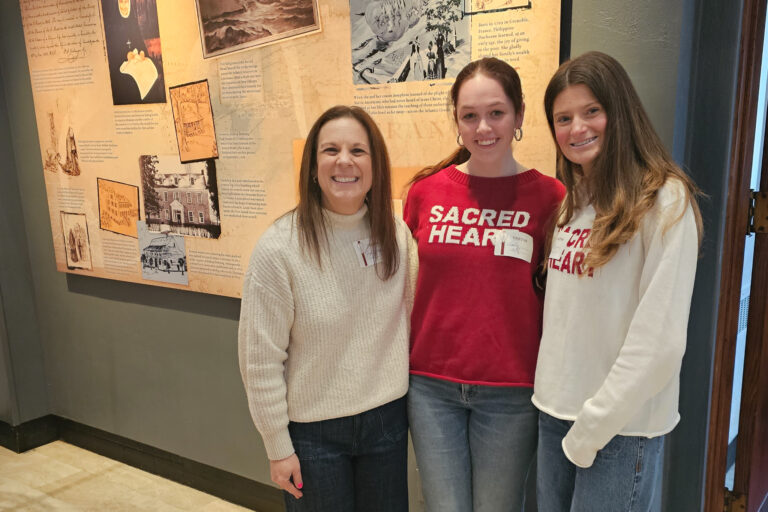 Bryn Mawr students visit St. Louis area to learn about and share Sacred Heart history